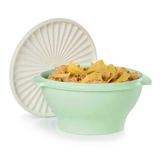 Servalier® Vintage 17 ¼-cup/4.1 L bowl